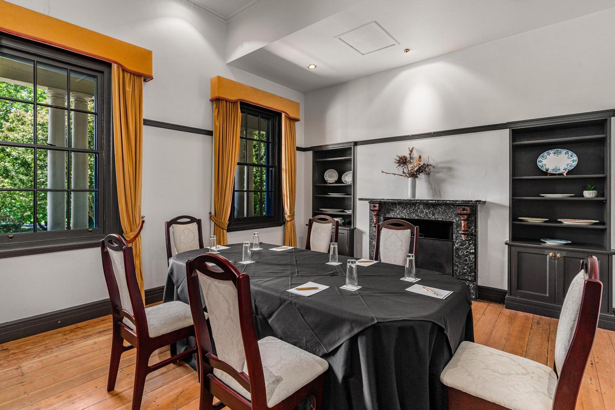 מלון Sutton Forest Peppers Manor House מראה חיצוני תמונה
